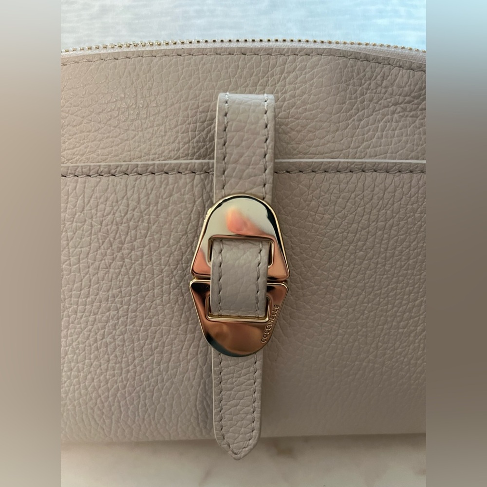 Coccinelle White/Cream Crossbody - Picture 5 of 7
